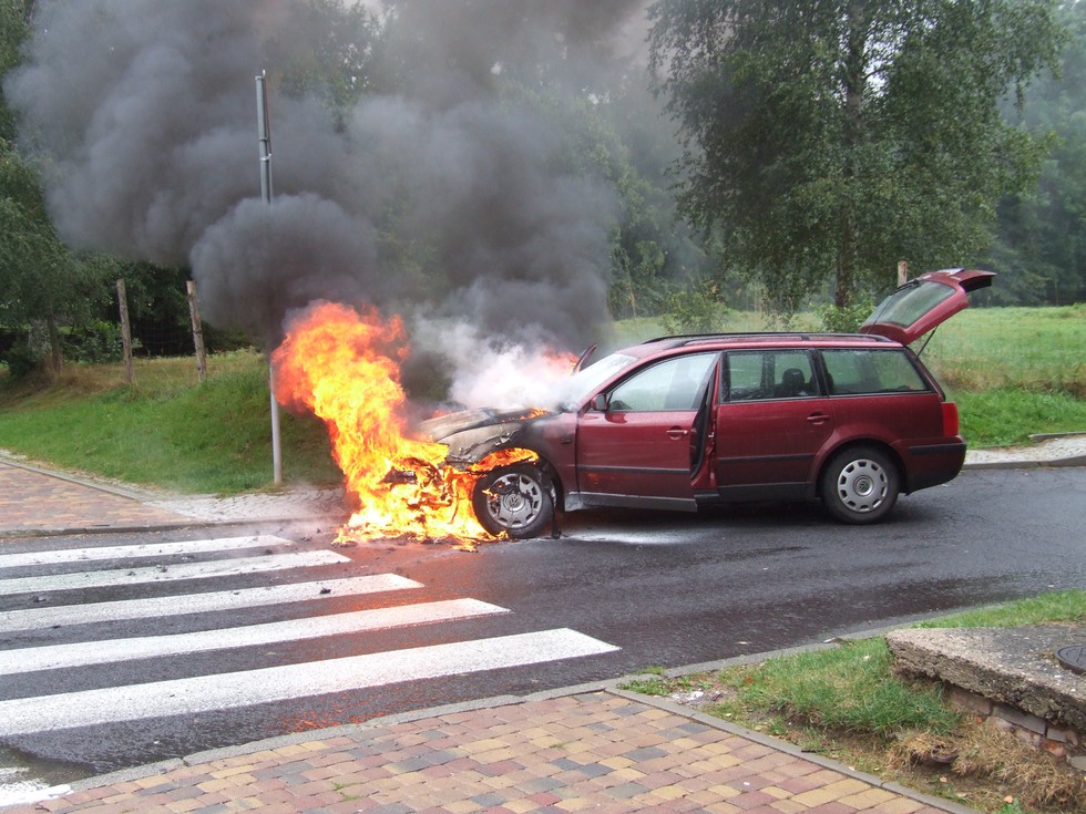 Samochód zapalił się podczas jazdy nj24.pl portal